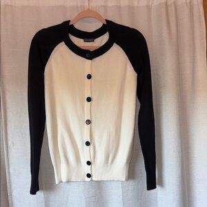 Vince Camuto Black and Cream Knit Sweater